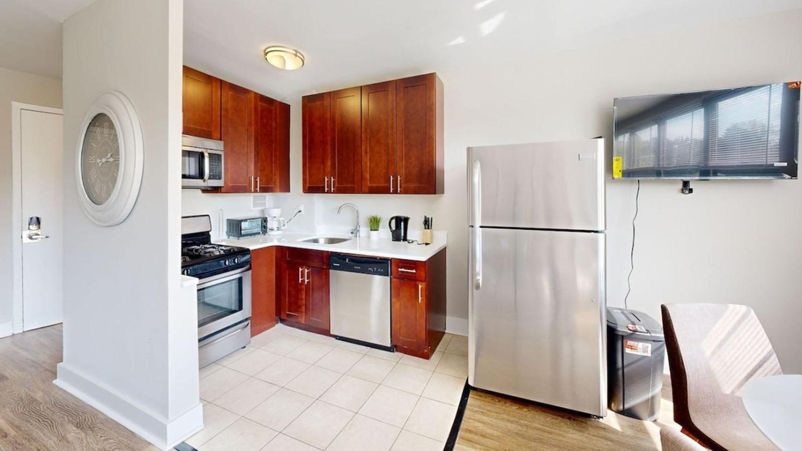 Apartment,1604898961:JPEG