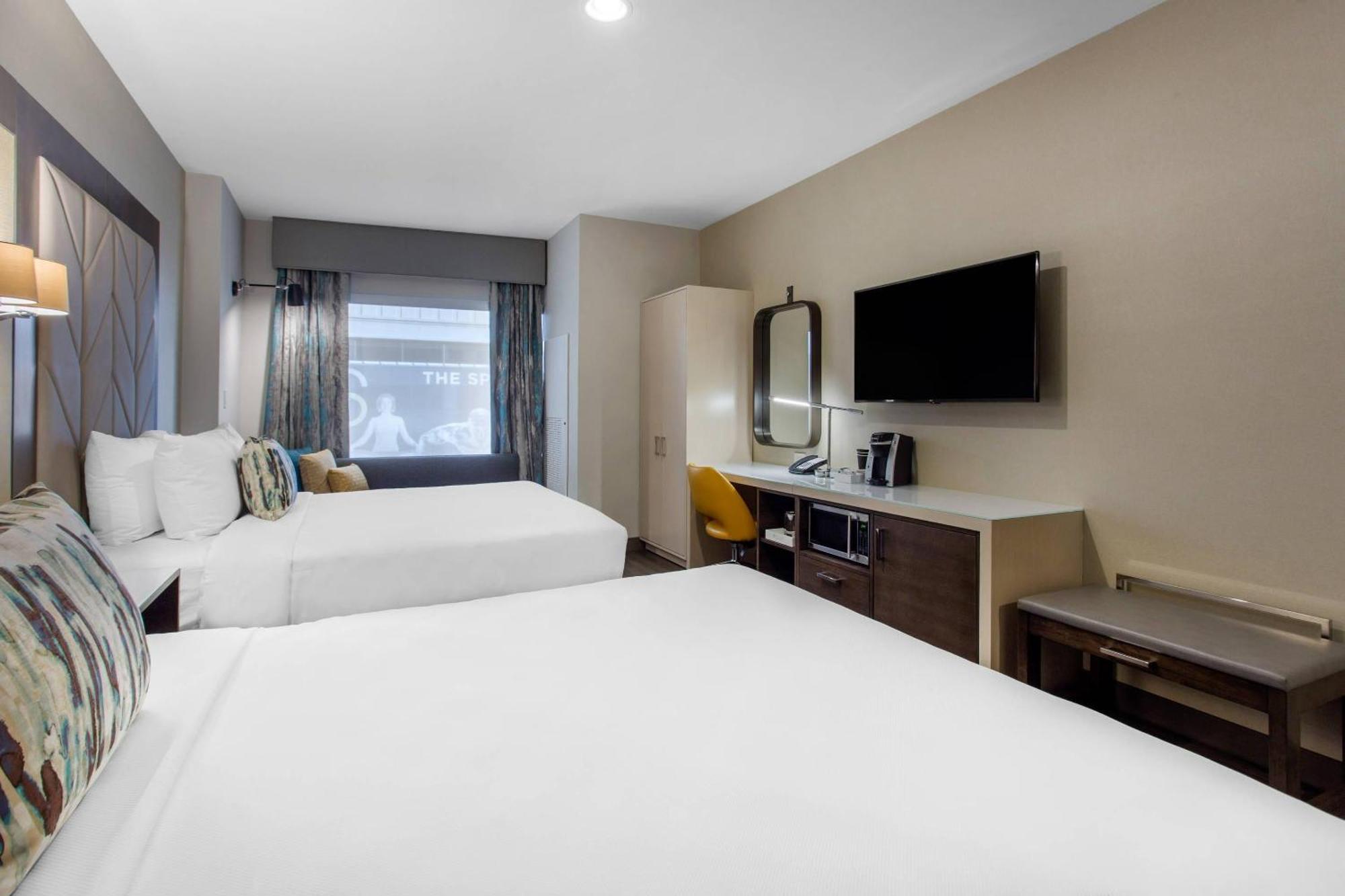Queen Room Two Queen Beds Non-Smoking