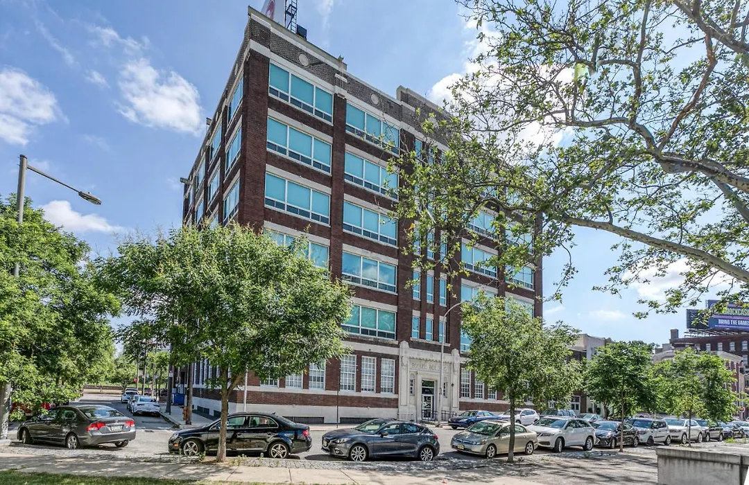 Metroflatsat509Vinestreet-1