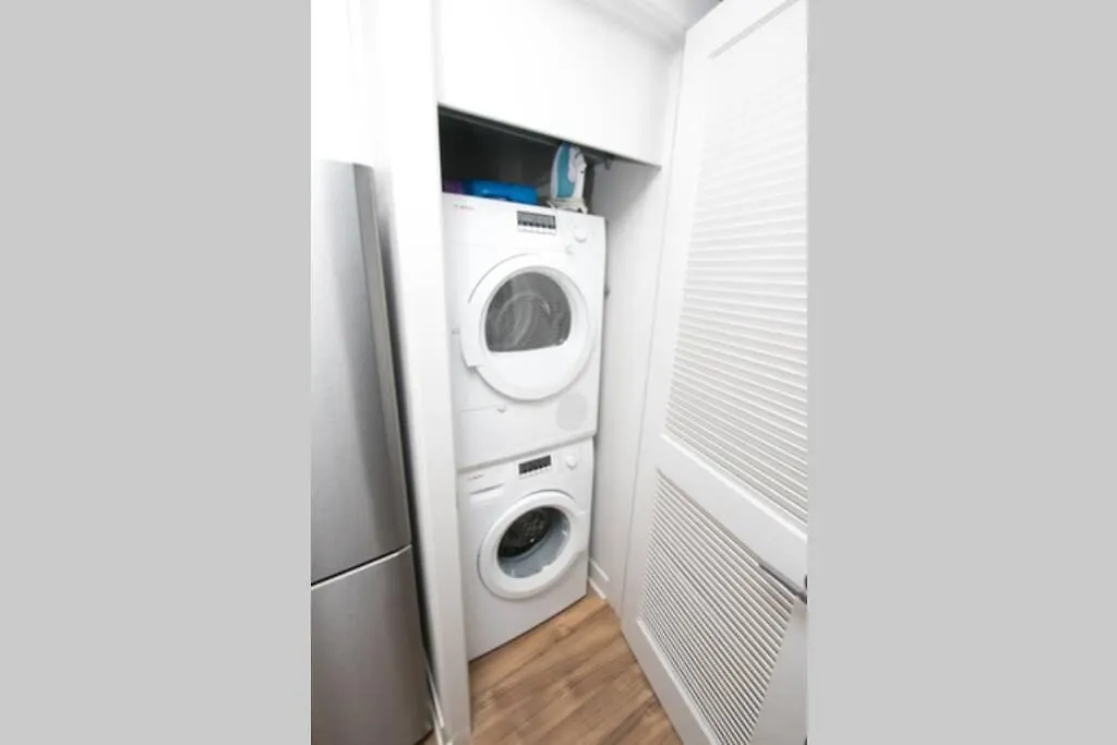 Brand New 1Br 1Ba By Rittenhouse, Doorman W/D!!!-1