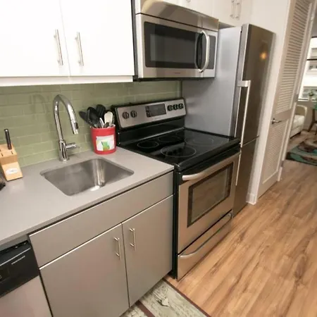 Brand New 1Br 1Ba By Rittenhouse, Doorman W/D!!!-2