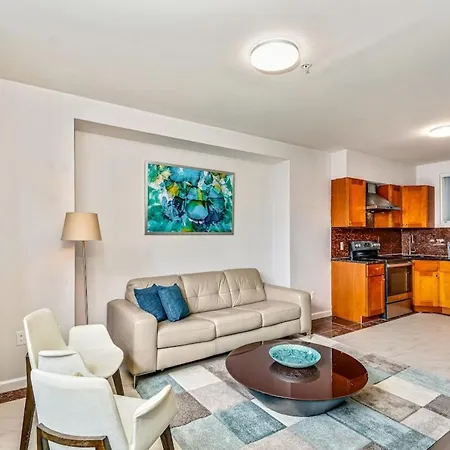 2Bd Apartment Next To Reading Terminal And Convention Center-3