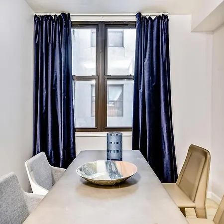 Spacious 1Bd Apt In The Heart Of City-3