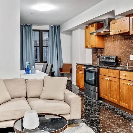 Cozy 1Bd Steps Away From Convention Center-3