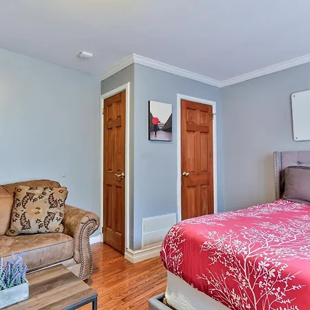The Retreat Suite With Private Pool Table-3