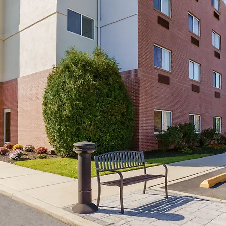 Fairfield Inn By Marriott Philadelphia Airport-3