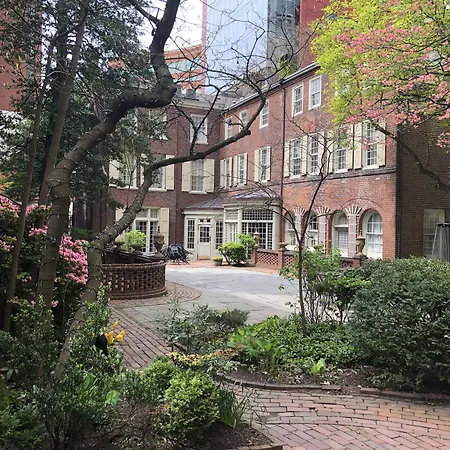 Morris House Hotel-3