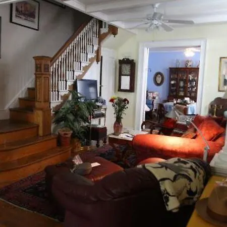 Burbridge Street B&B-3