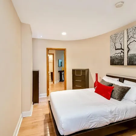 Stylish 1Bd Loft In Center City-2